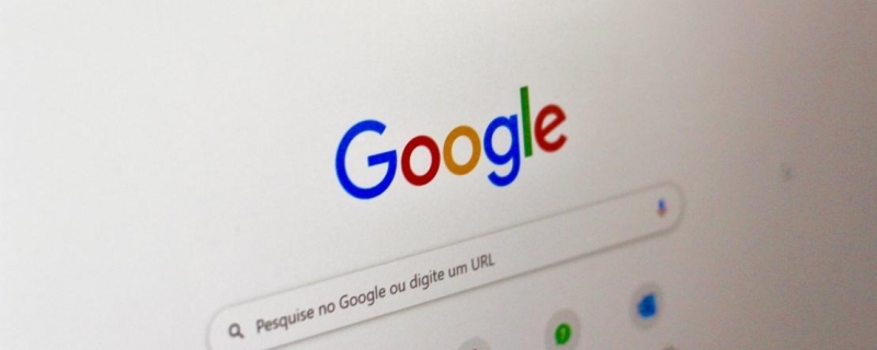 Désinformation: Google profite aussi des sites complotistes
