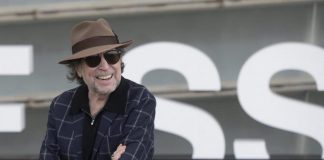 Sabina announces new album and tour of Spain and America